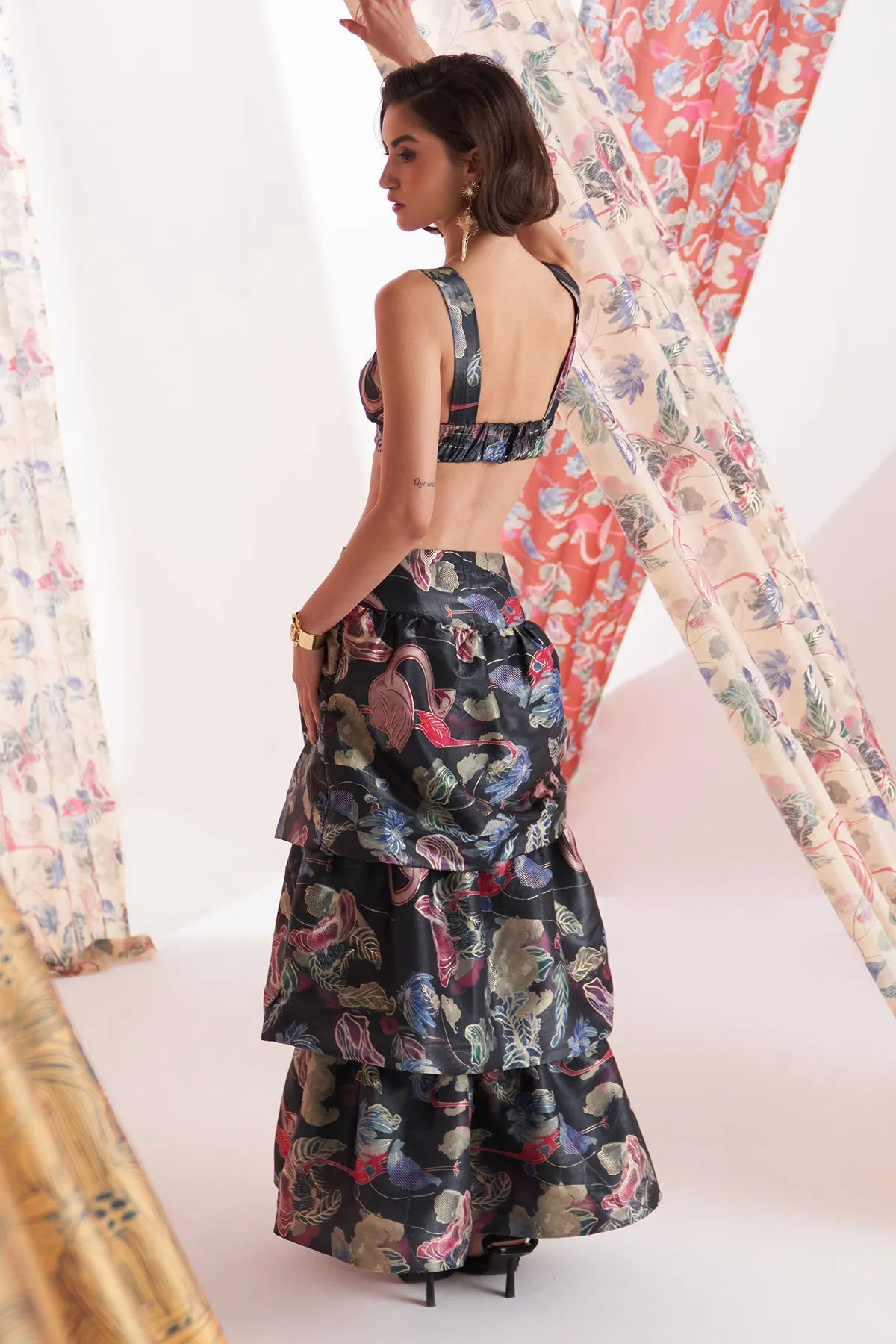 duck buckle layered skirt cord- black