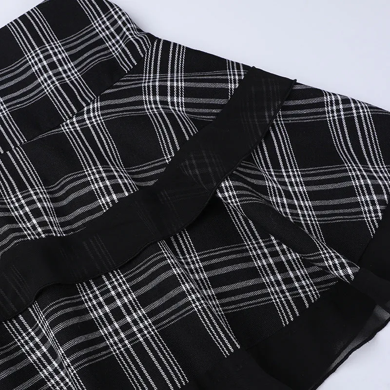 Sexy European style gothic checkered splicing layered skirt eyelets buckle belt slim fit