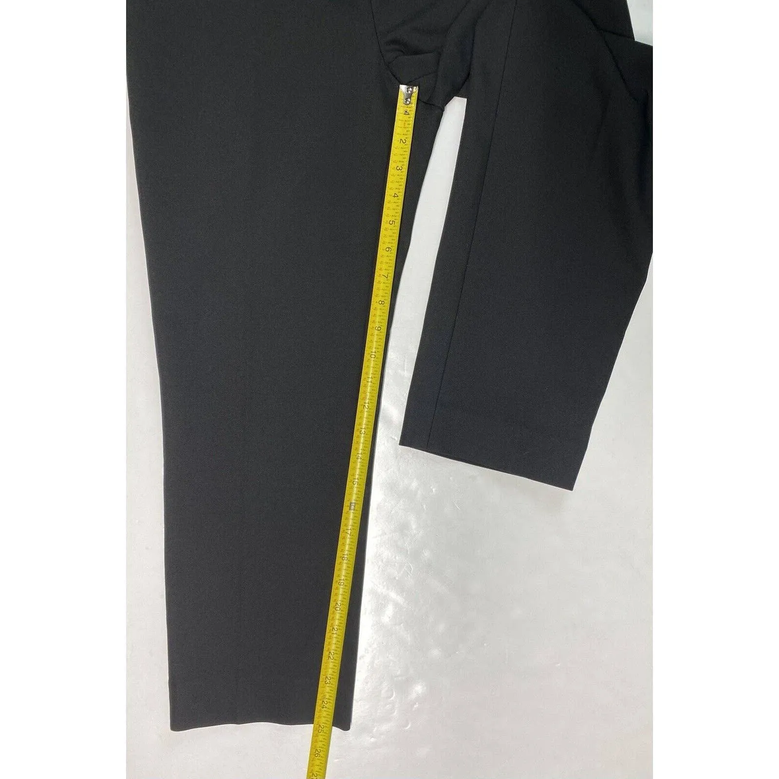 St John Sport Black Cropped Dress Pants Sz 6 Womens Midrise EUC USA