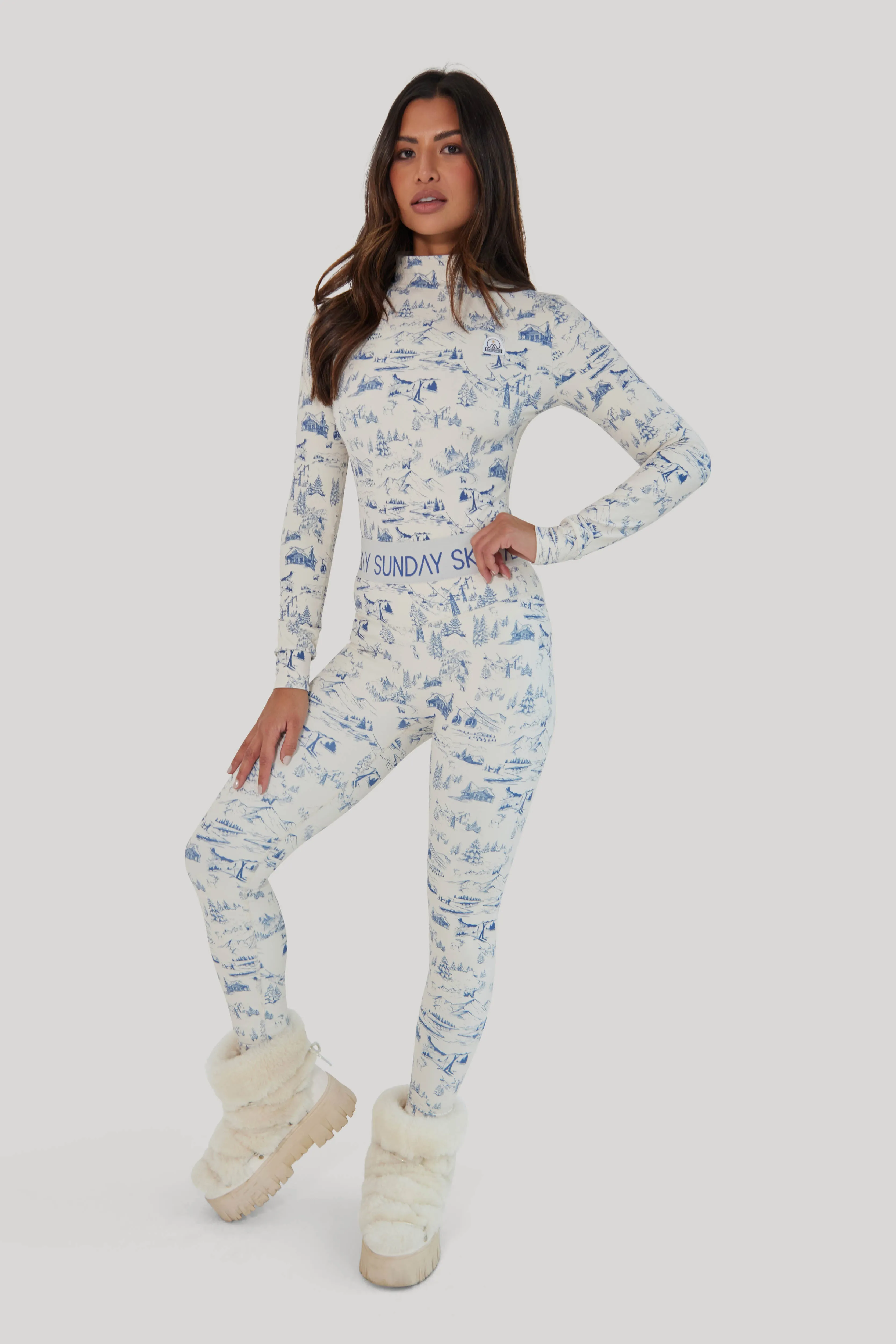 Toile de Jouy Base Layer Set - Blue