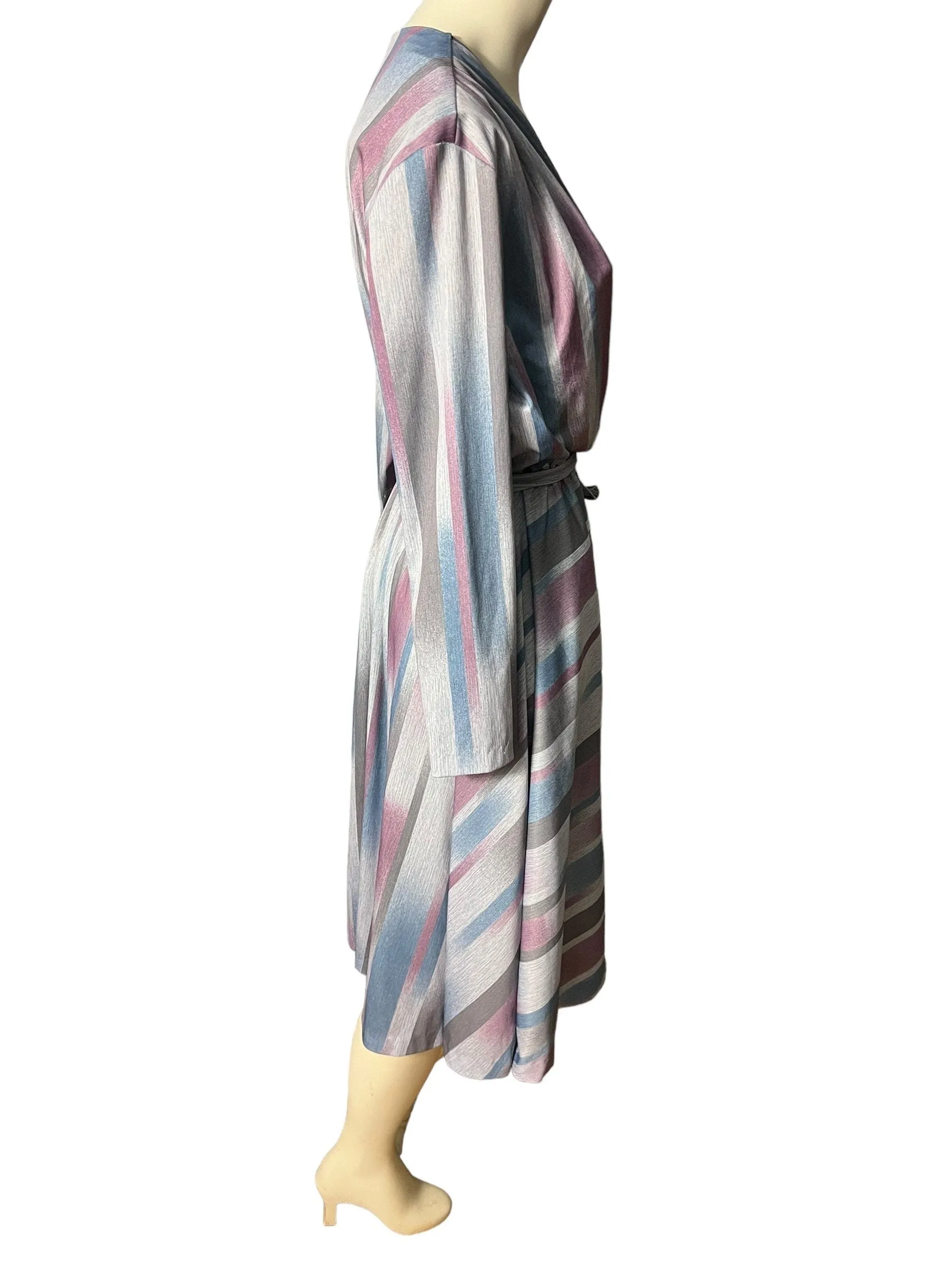 Vintage 70’s wrap bust Chevron dress L